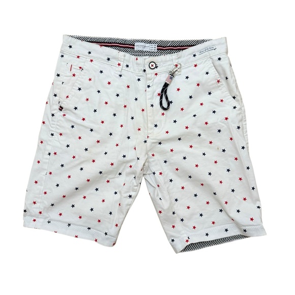 White Shorts with Red and Blue Star Pattern - Picture 1 of 3